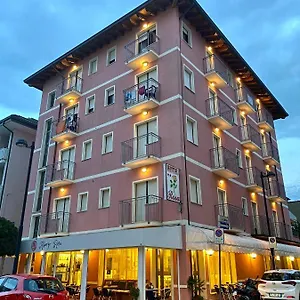 ** Hotel Rosa Itálie