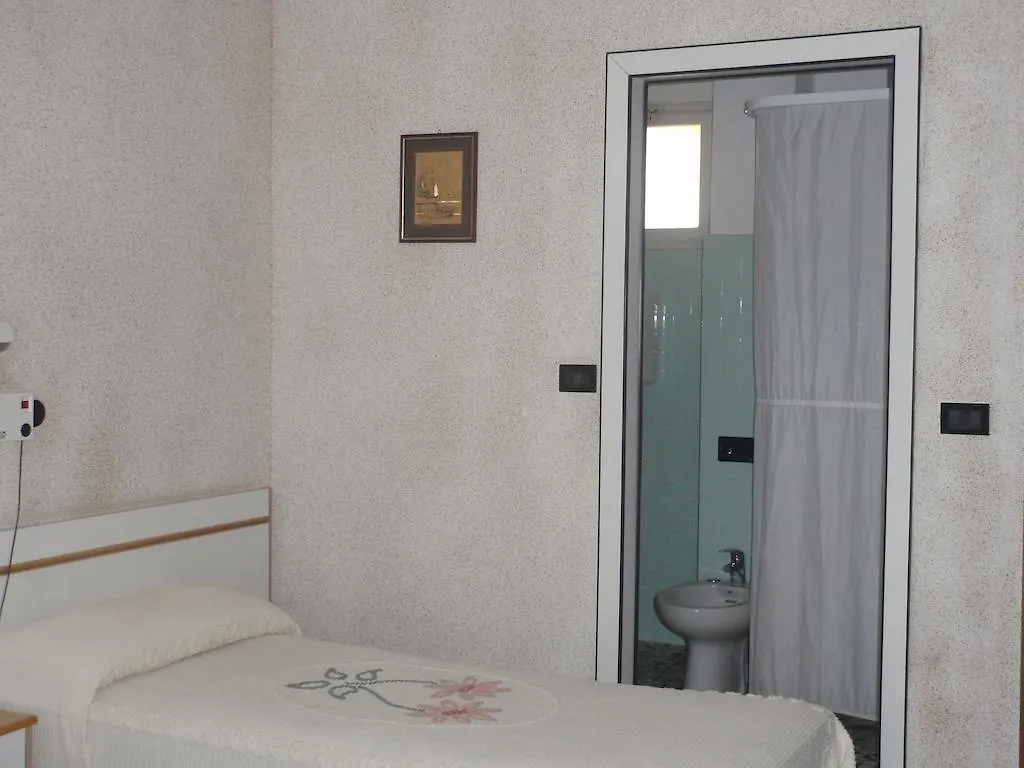 Hotel Glenn Rimini 3*,
